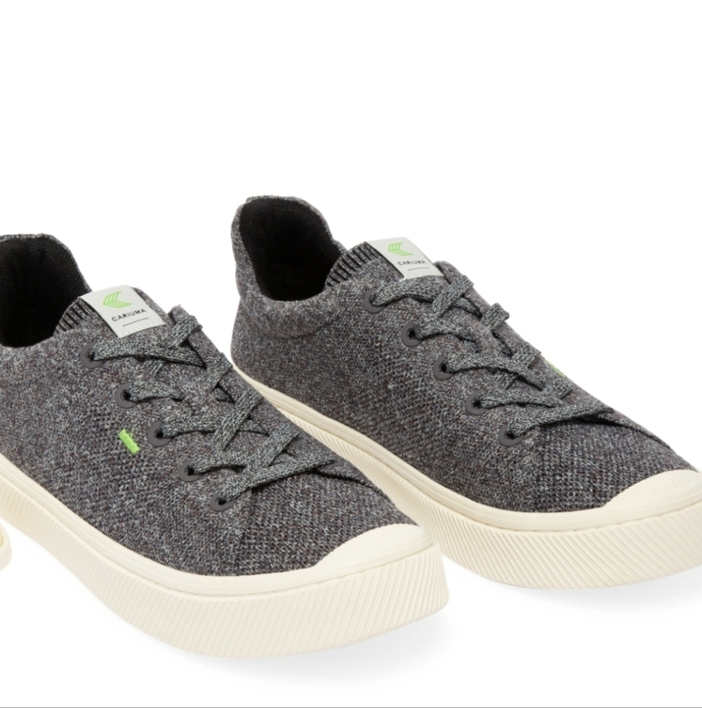 Cariuma IBI Casual Sneakers Gray Knit Low Top Size 8.5 Mens